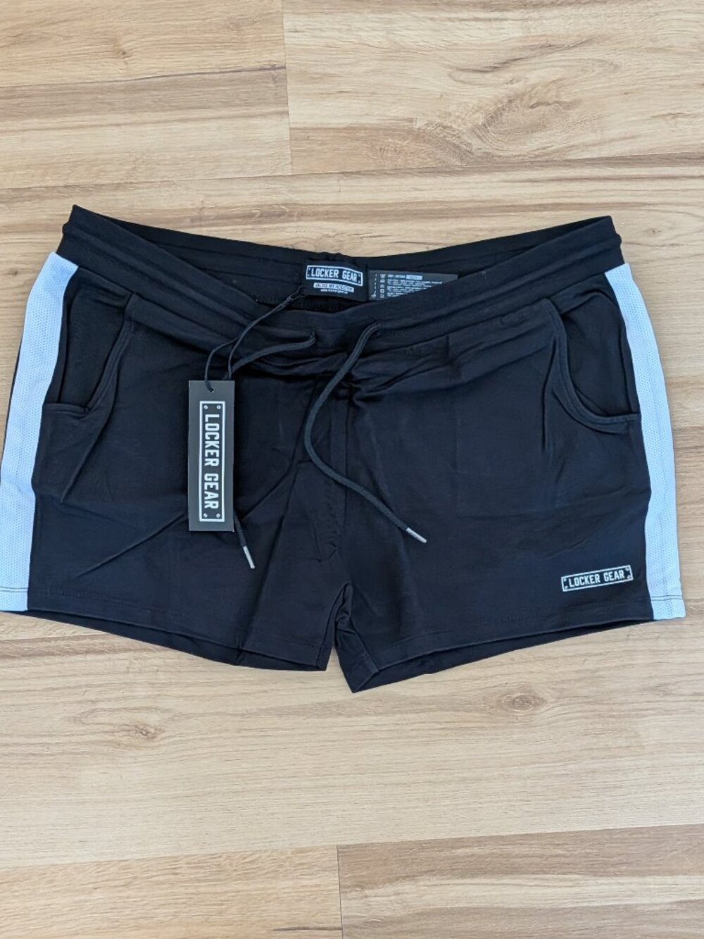 NWT Locker Gear Side Stripe Mini Shorts XXXL Black White Athletic